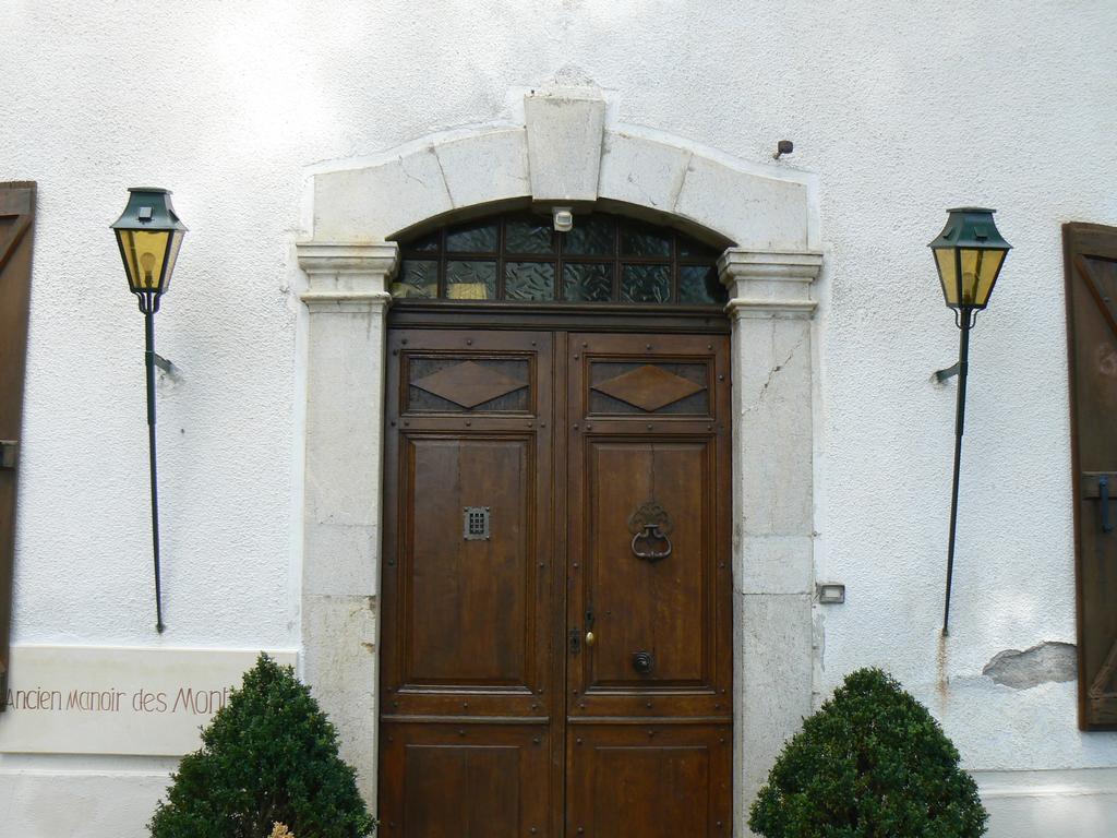 Hostellerie Des Cedres Villeneuve-de-Rivière Exterior foto